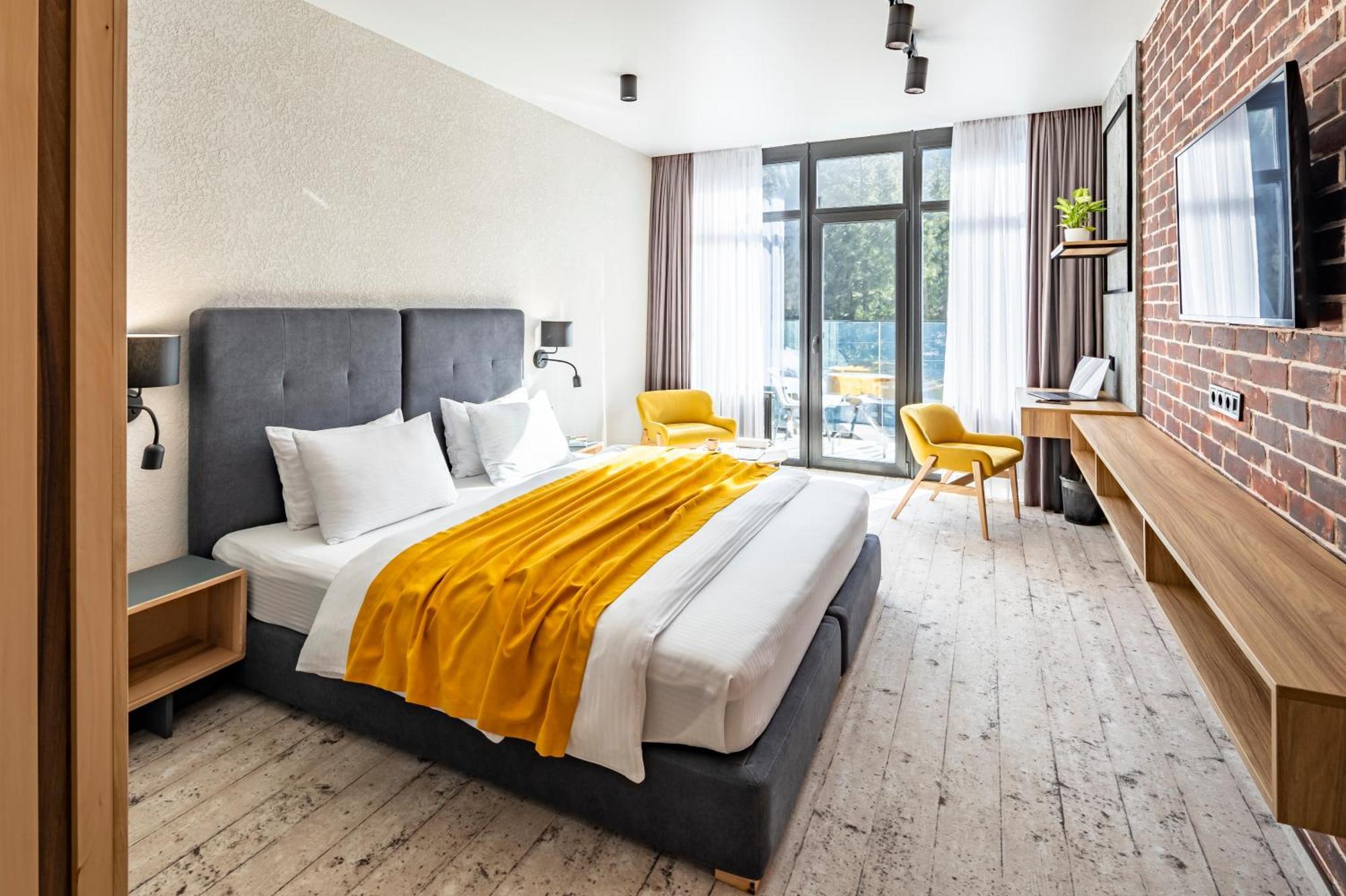 Wood Hotel Resort & Spa Bukovel Bagian luar foto